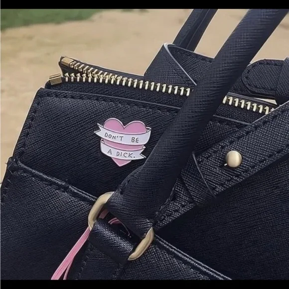 NEW “Don’t Be A Dick” Enamel Heart Pin Pink White Gold Humor Funny Cute Girly - Picture 4 of 5